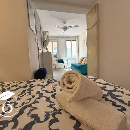 Superbe T1 Bis Sur Le Port Et Rue Pietonne Apartment *